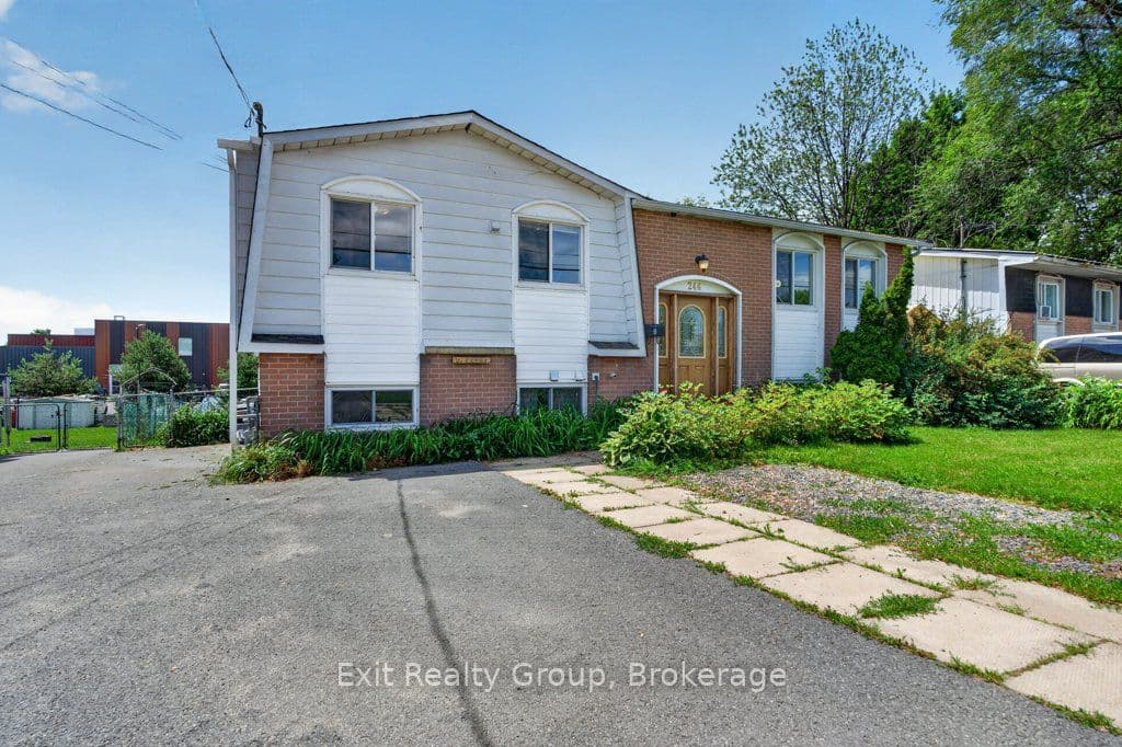 Weller Avenue, Kingston, ON K7K 2V2