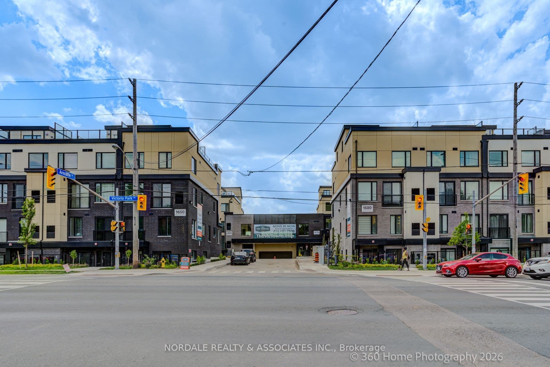 Victoria Park Avenue B215, Toronto, ON M1R 0G8