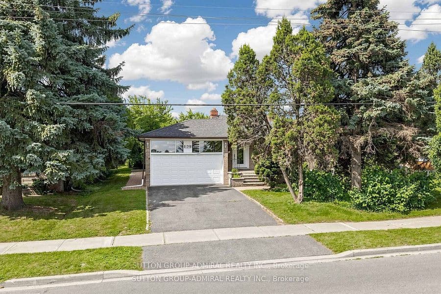Crestwood Road Upper, Vaughan, ON L4J 1A7
