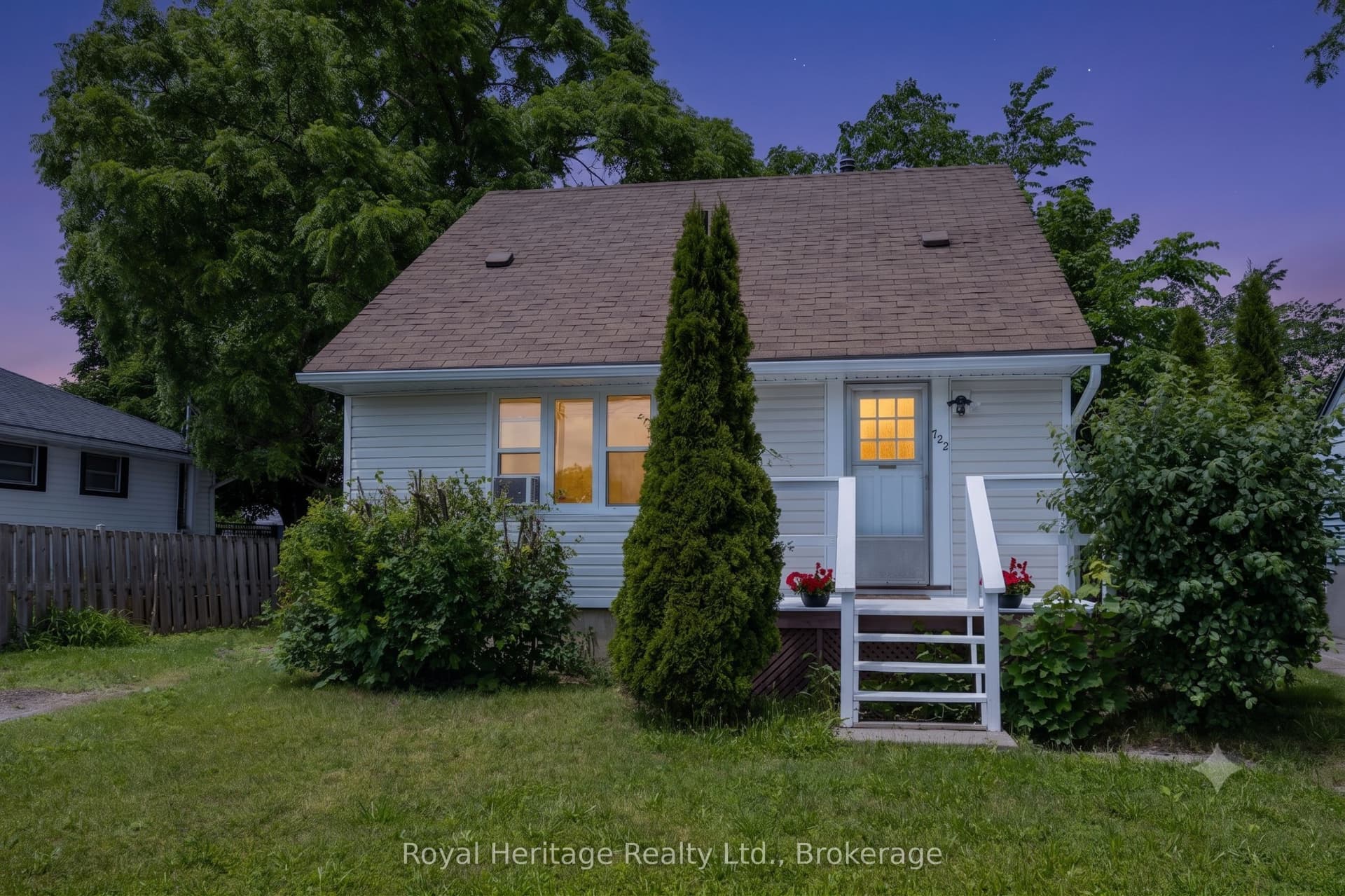 Gillespie Avenue, Peterborough, ON K9J 4B7