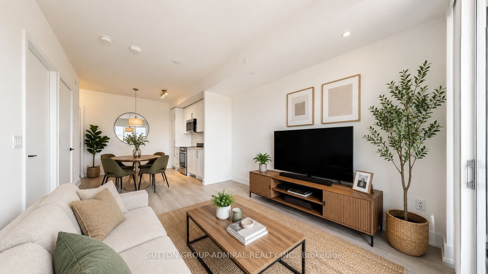 Old Bronte Road 442, Oakville, ON L6M 5P6