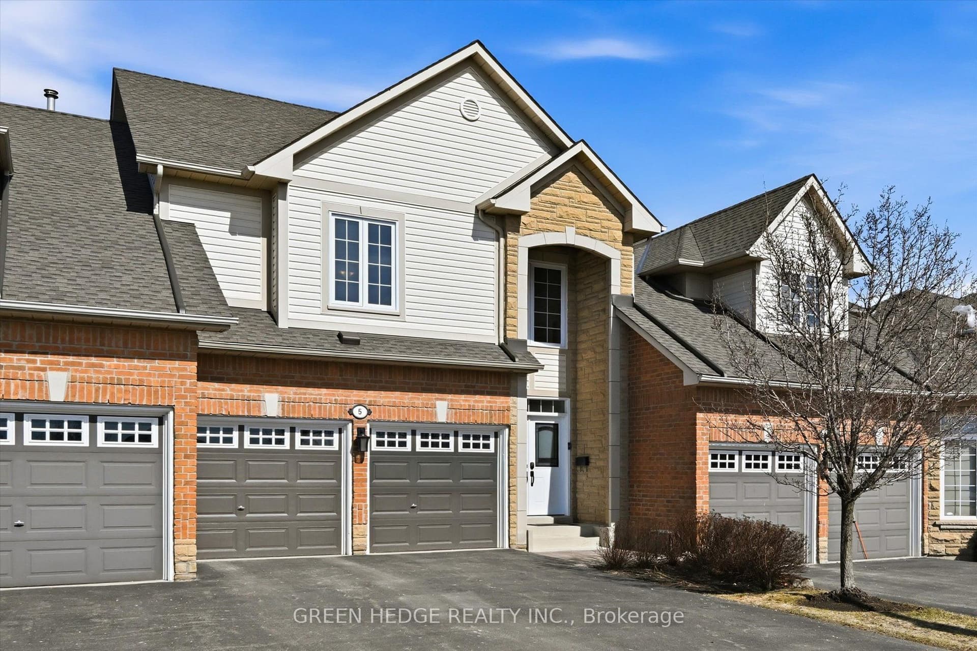 Millcroft Park Drive 5, Burlington, ON L7M 4T7
