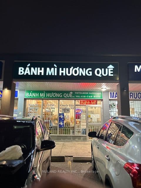 Finch Avenue W 12, Toronto, ON M9M 2E7