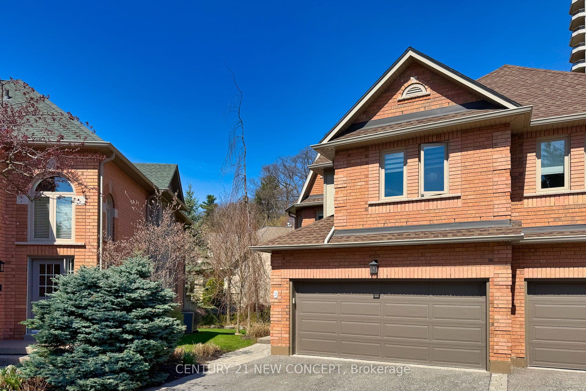 Broad Hollow Gate 25, Mississauga, ON L5L 5X2