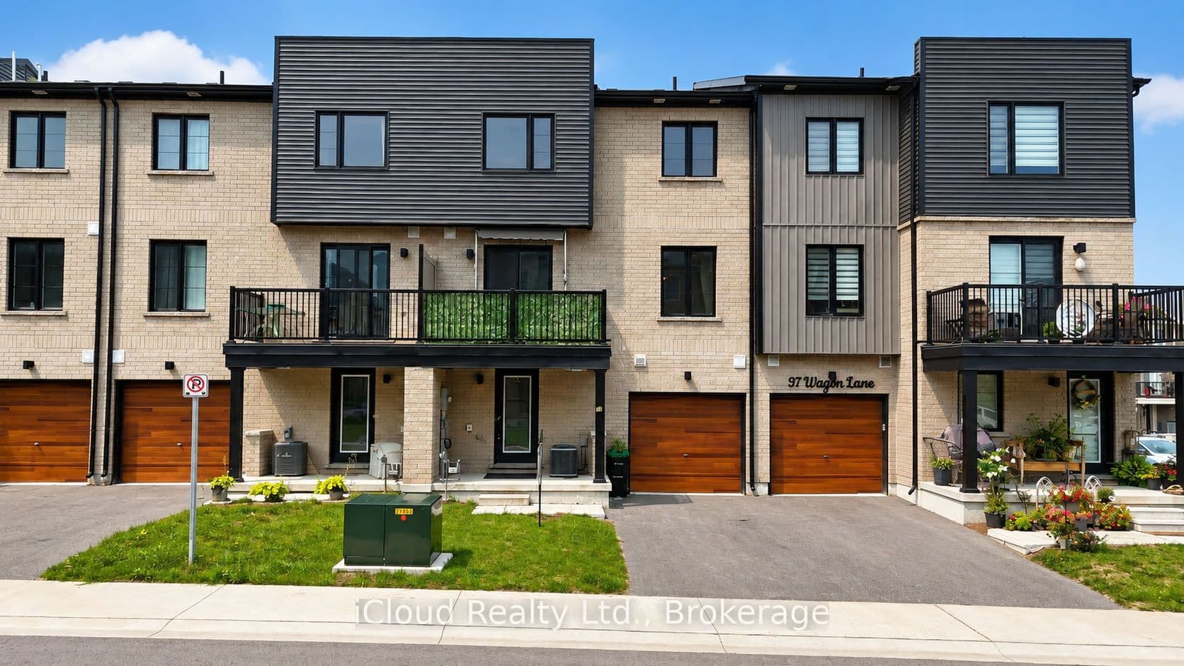 Wagon Lane, Barrie, ON L9J 0V4