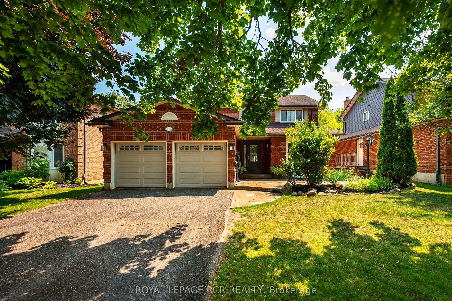 Meadow Drive, Orangeville, ON L9W 4J7