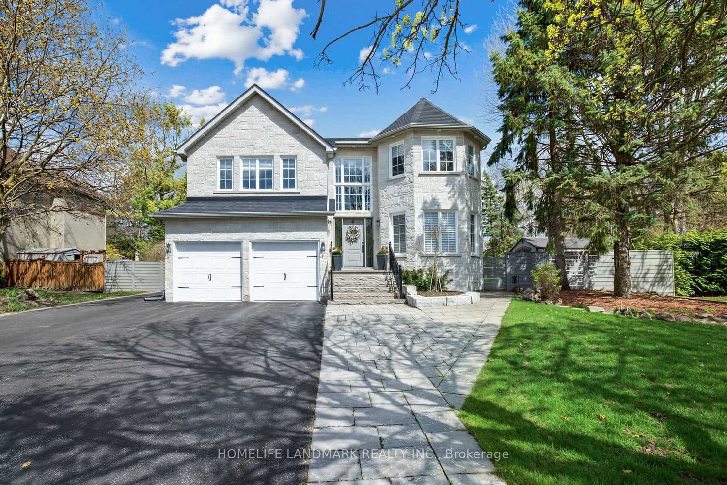 Secretariate Road, Newmarket, ON L3X 1M3