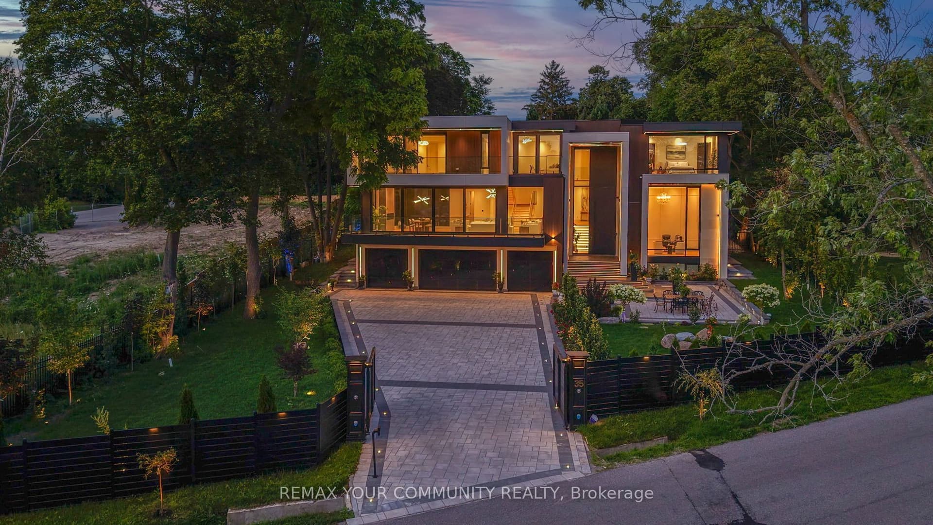 Riverside Boulevard, Vaughan, ON L4J 1H5