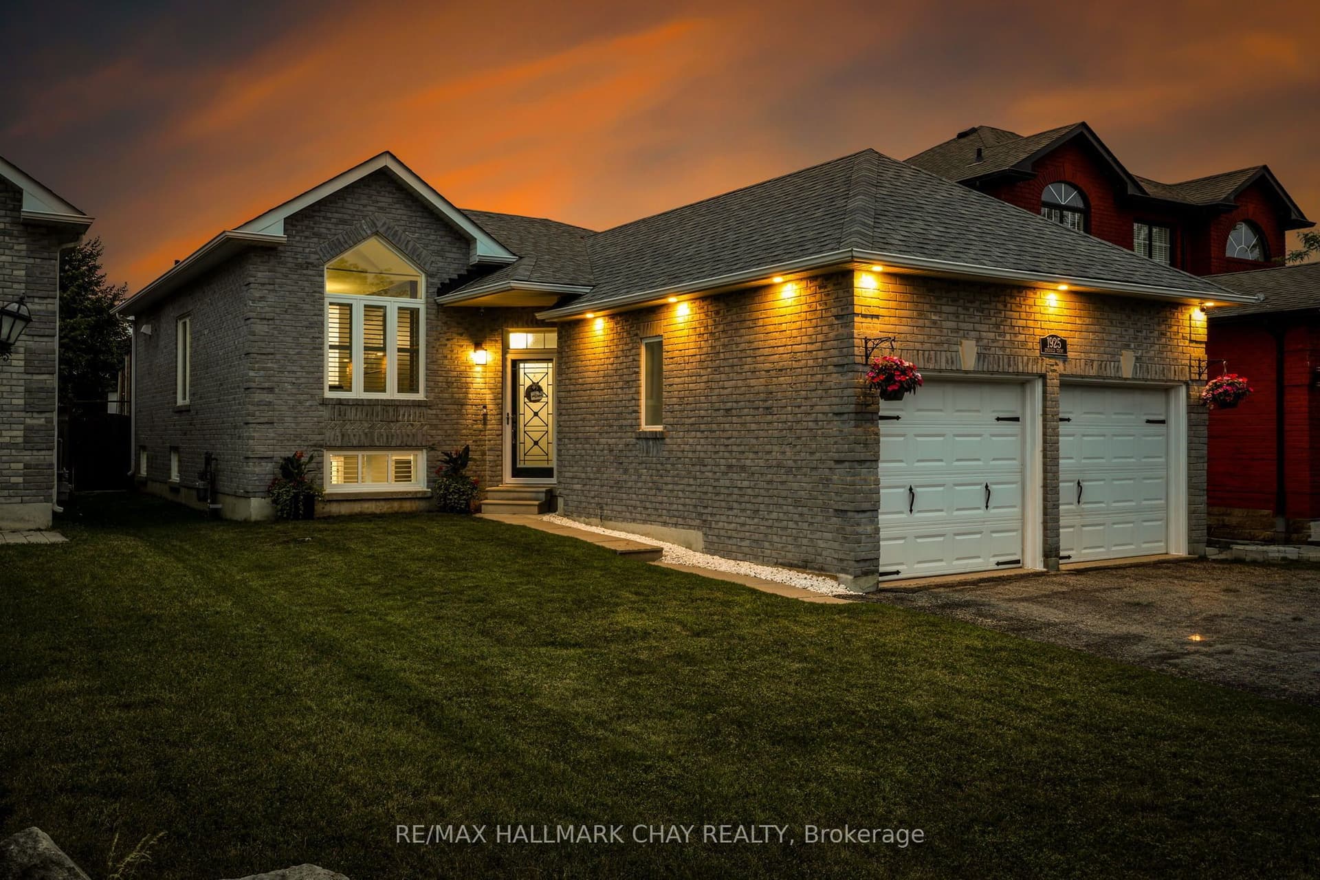 Emerald Court, Innisfil, ON L9S 2A4