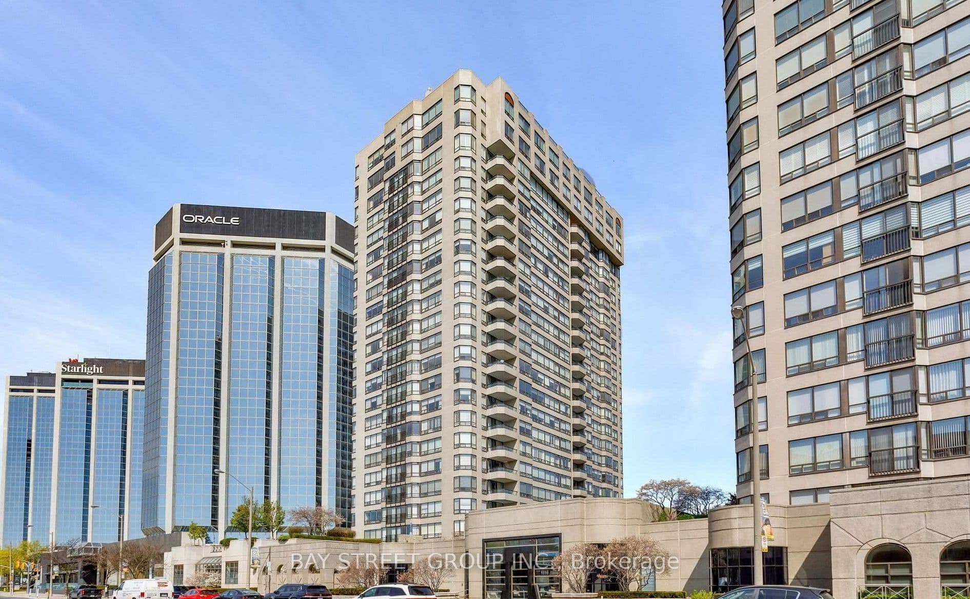 Aberfoyle Crescent 2011, Toronto, ON M8X 2X8