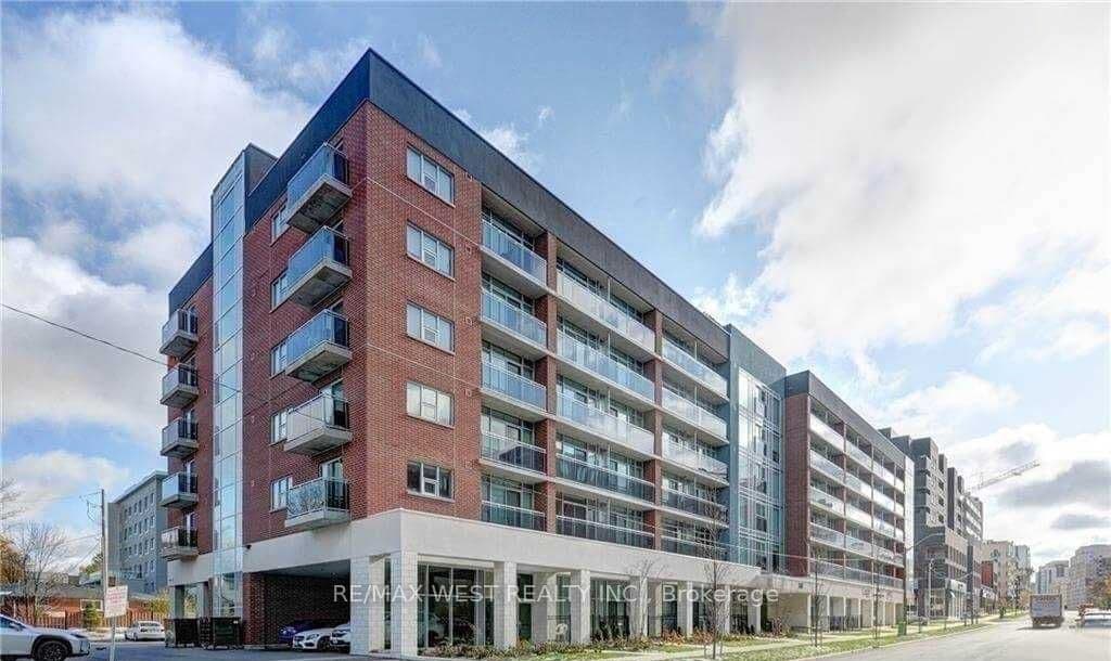 Lester Street 405, Waterloo, ON N2L 0H9