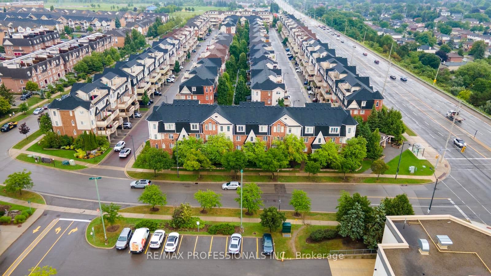 Elmcreek Road 5, Mississauga, ON L5B 0B6