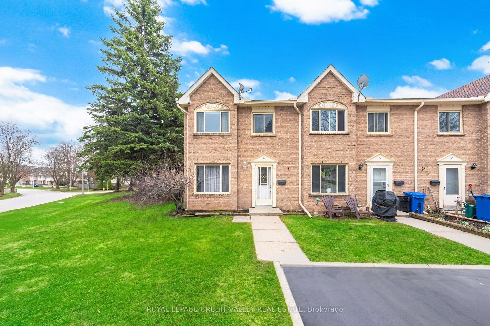 Parkview Drive 4, Orangeville, ON L9W 1T2