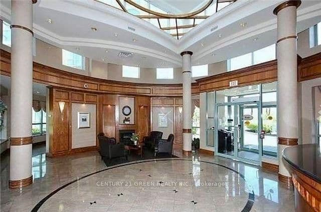 Kimbermount Avenue 1203, Mississauga, ON L5M 7R8
