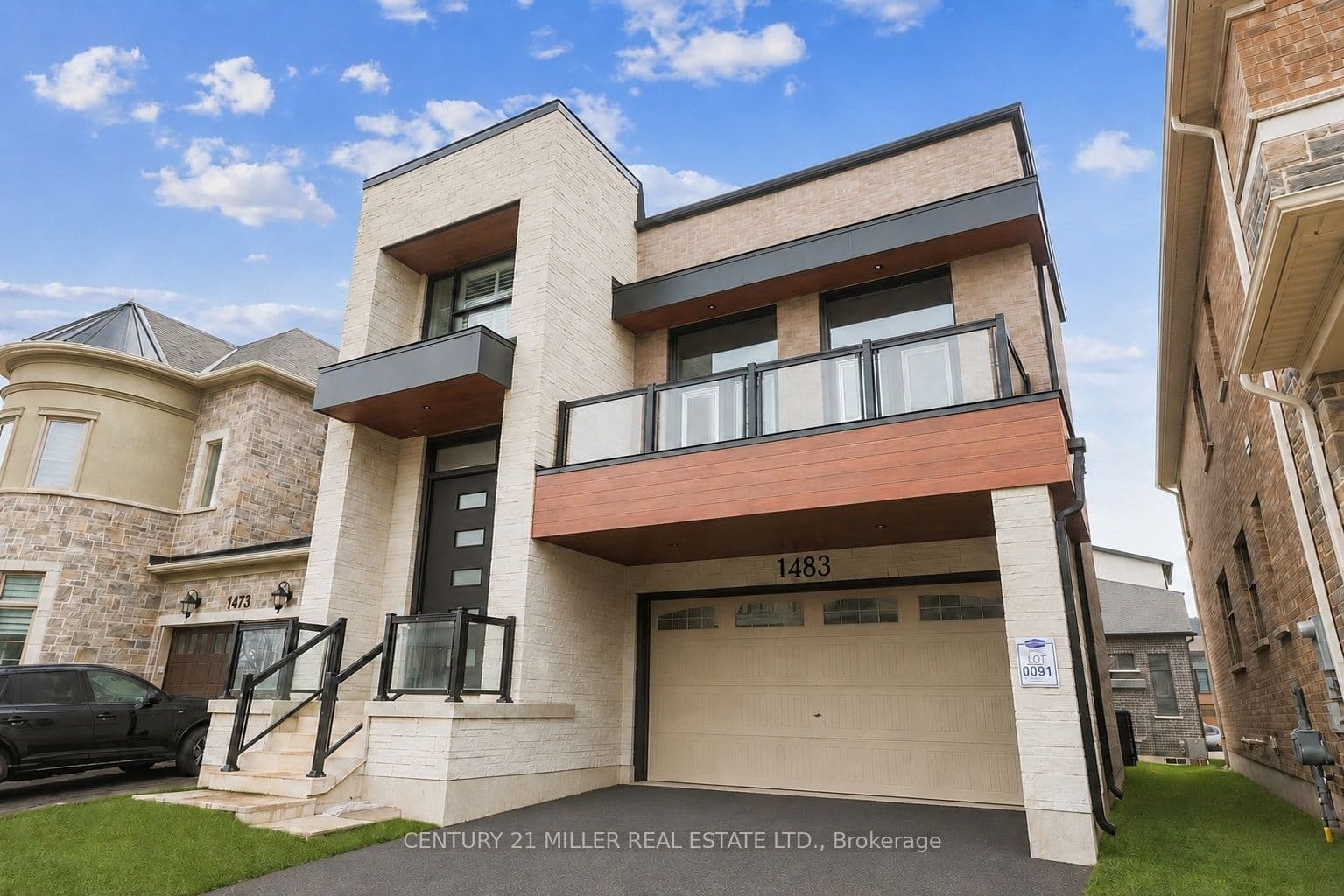 VARELAS Passage, Oakville, ON L6H 3S2