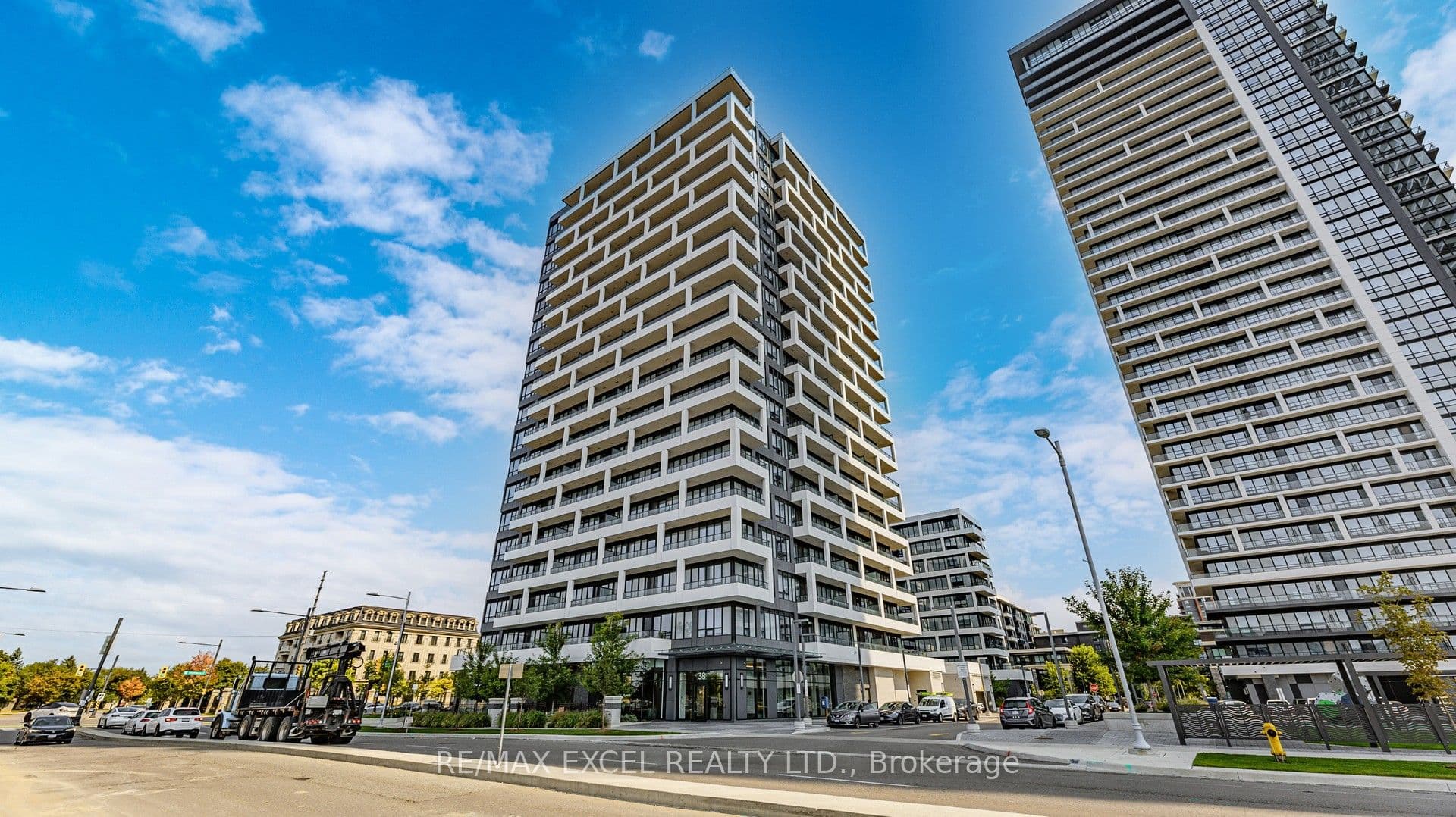Water Walk Drive 1509, Markham, ON L3R 6M8