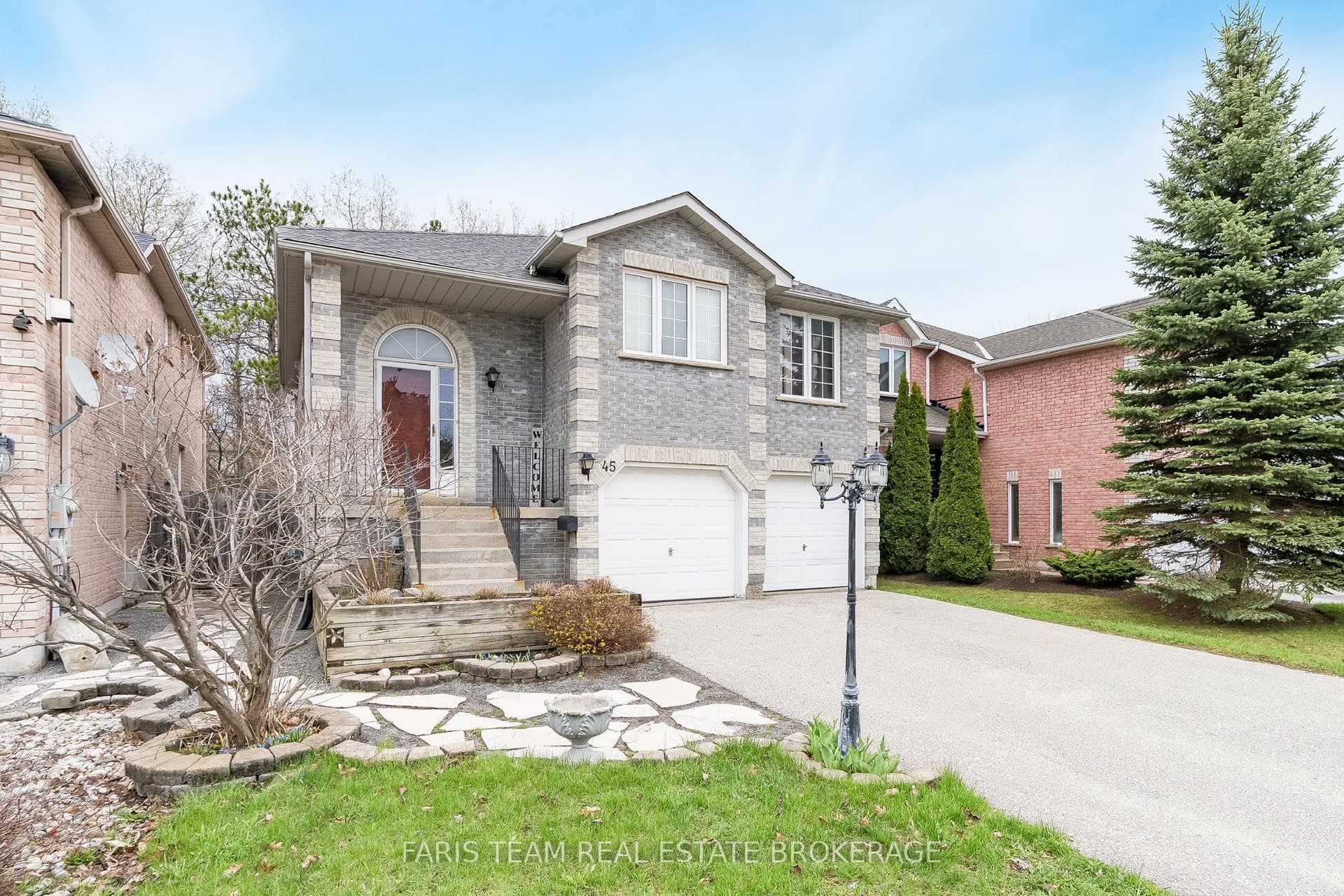 Hawkins Drive, Barrie, ON L4N 0A7