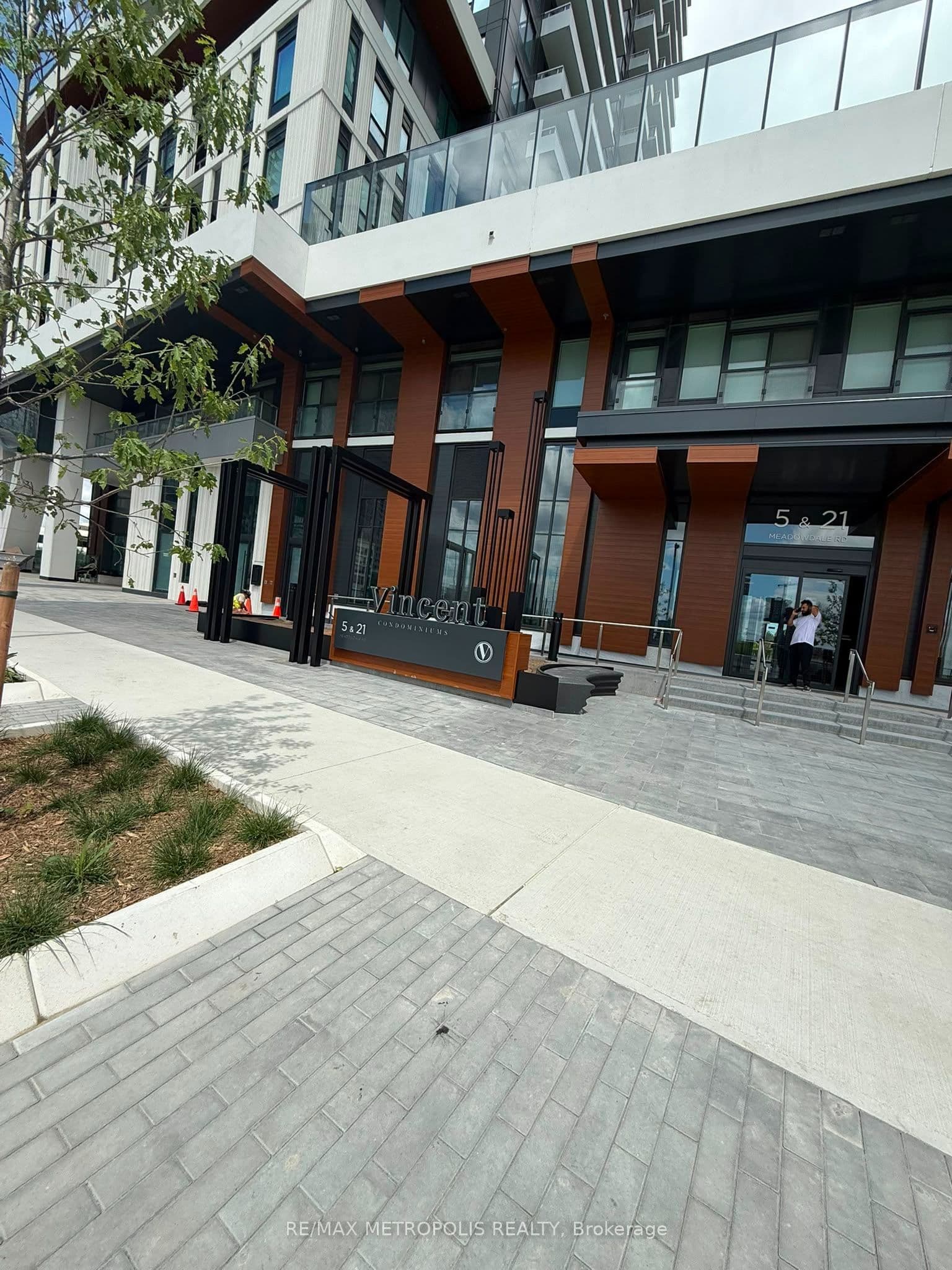 Meadowvale Road 220, Vaughan, ON L4K 0H6
