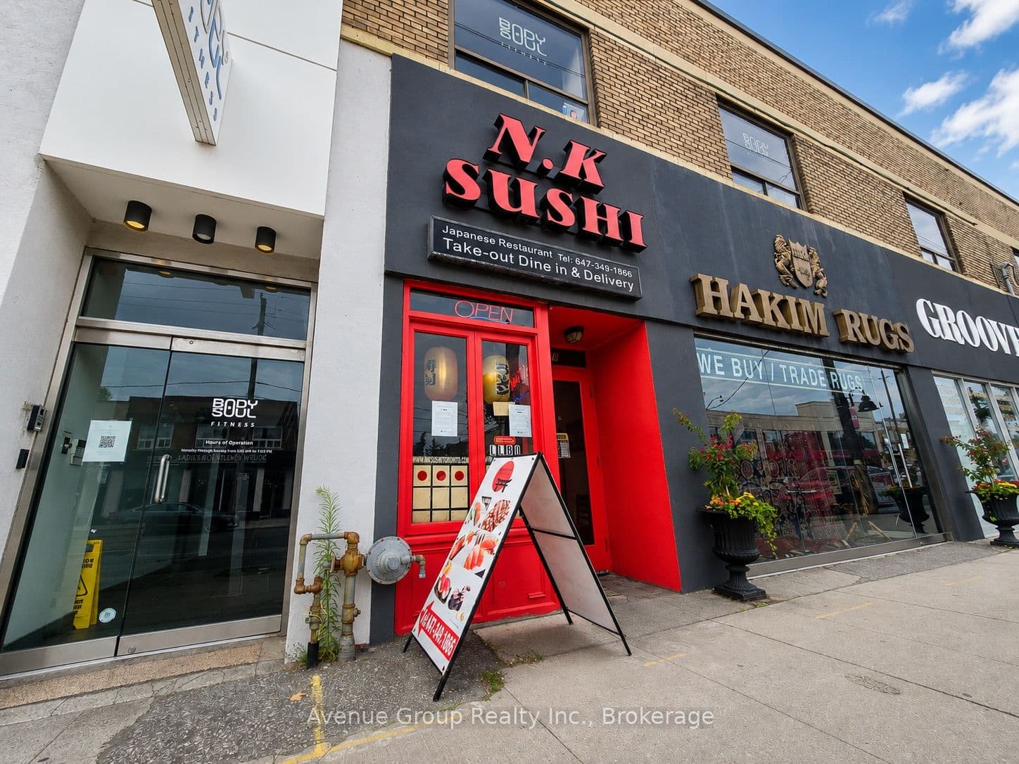 Eglinton Avenue W, Toronto, ON M5N 1A2