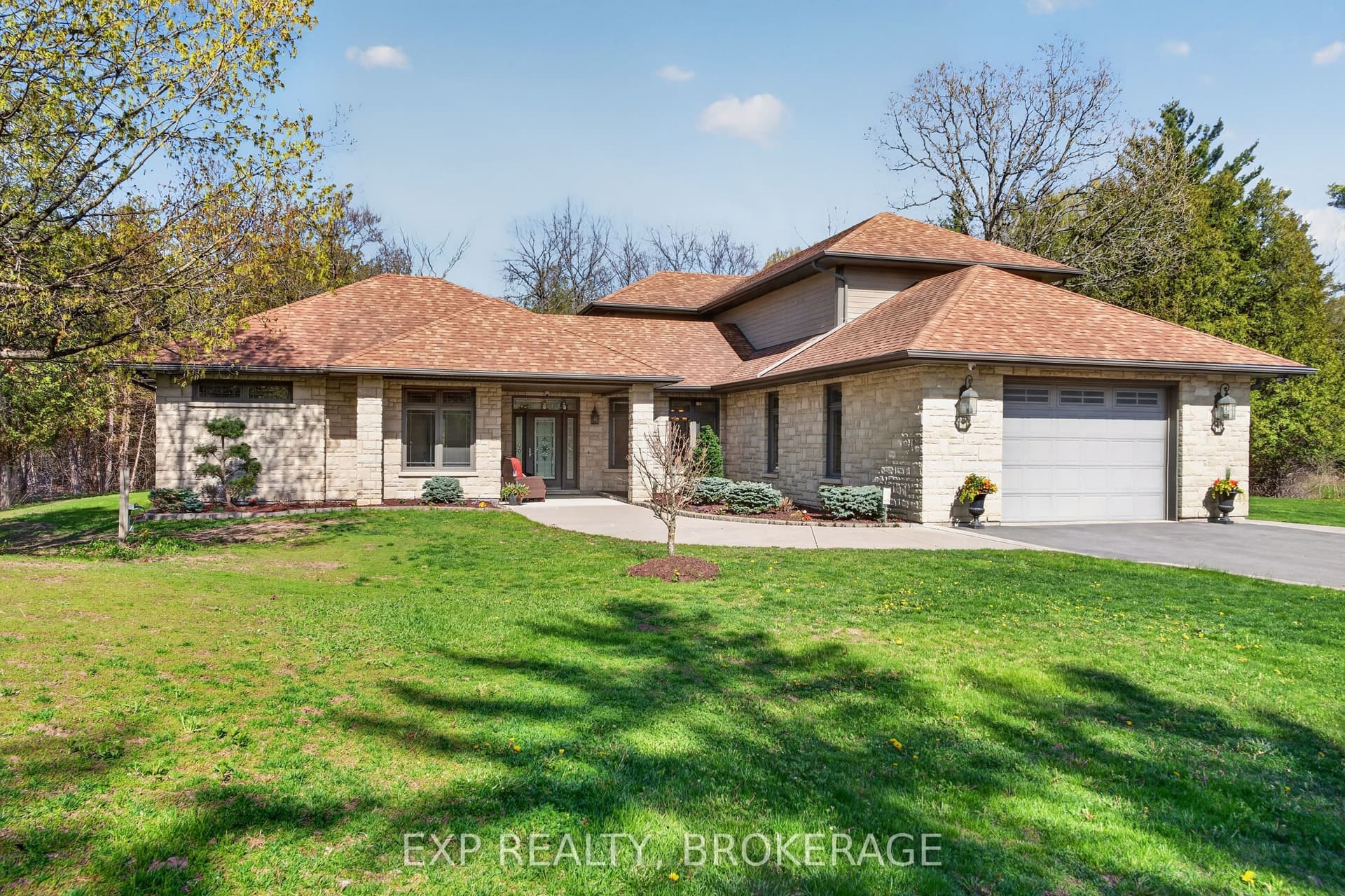 SYDENHAM Road, Kingston, ON K7L 4V4