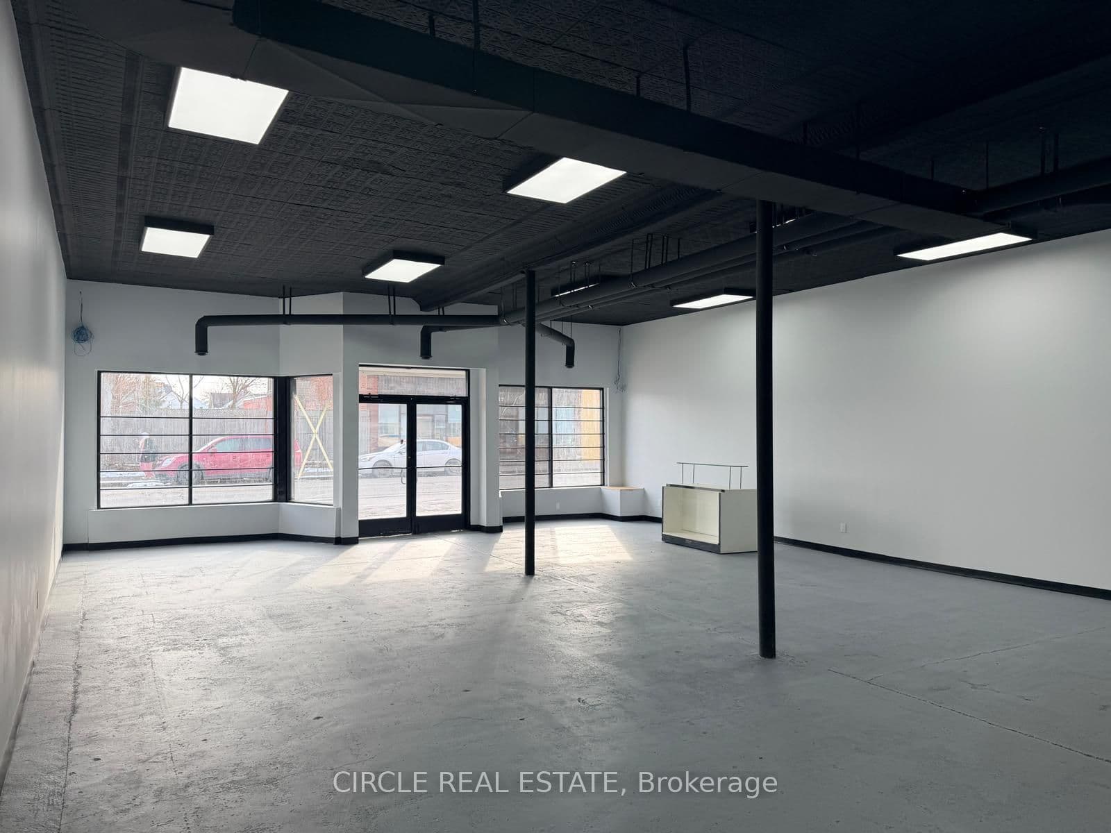 Wyandotte Street E, Windsor, ON N9A 3K2