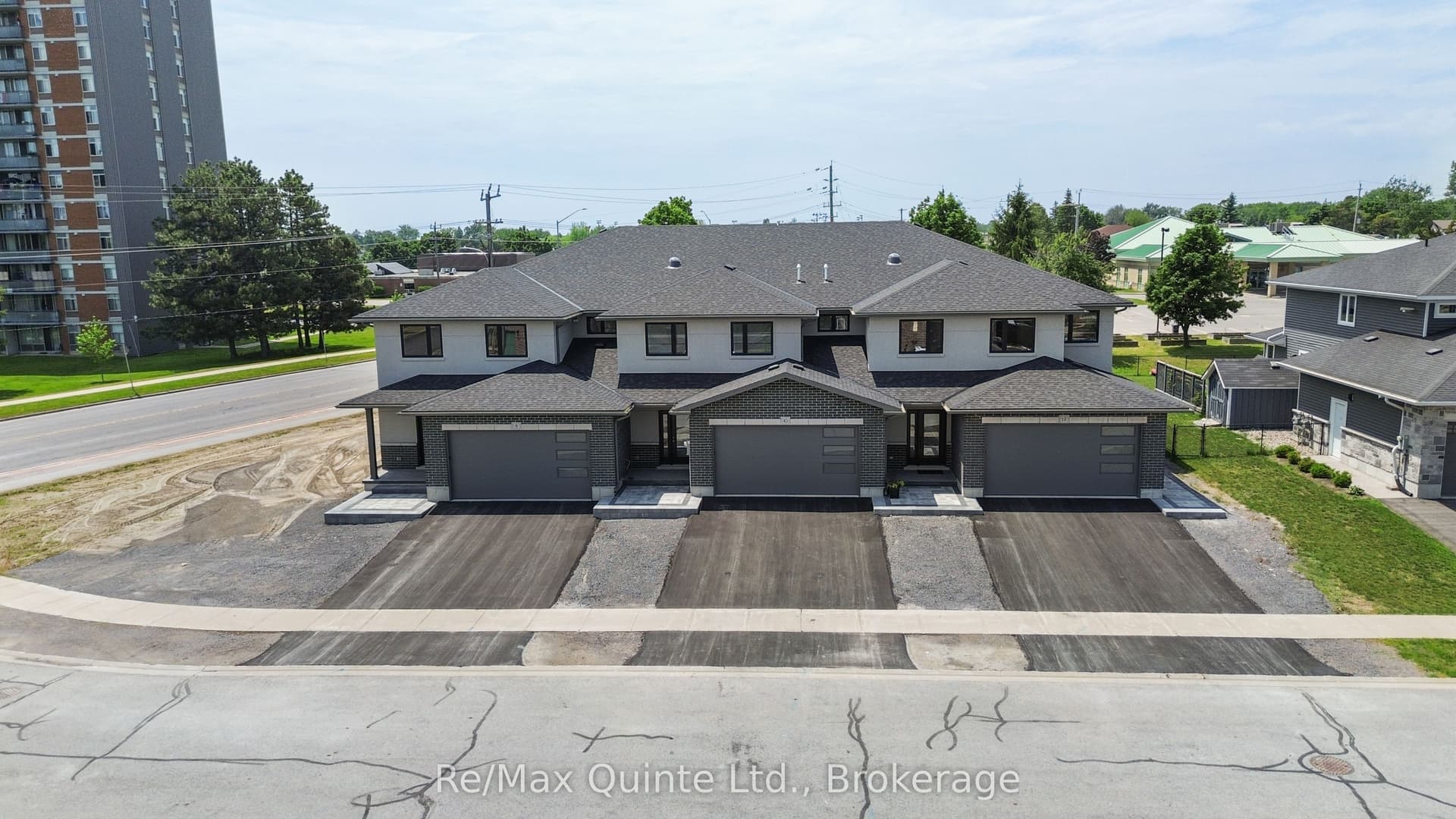 Stinson Avenue, Belleville, ON K8P 5N9