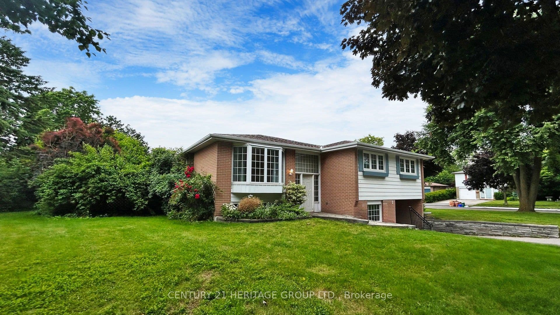 Dunsinane Drive, Markham, ON L3T 3K1