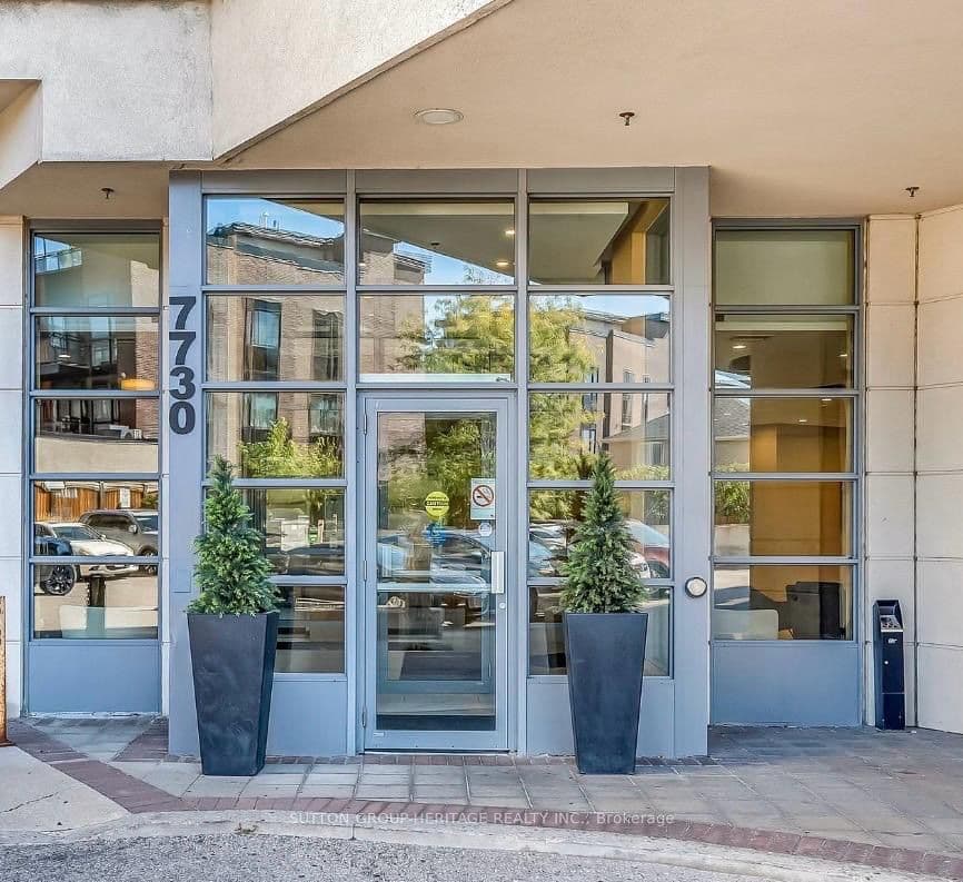 Kipling Avenue 404, Vaughan, ON L4L 1Y7