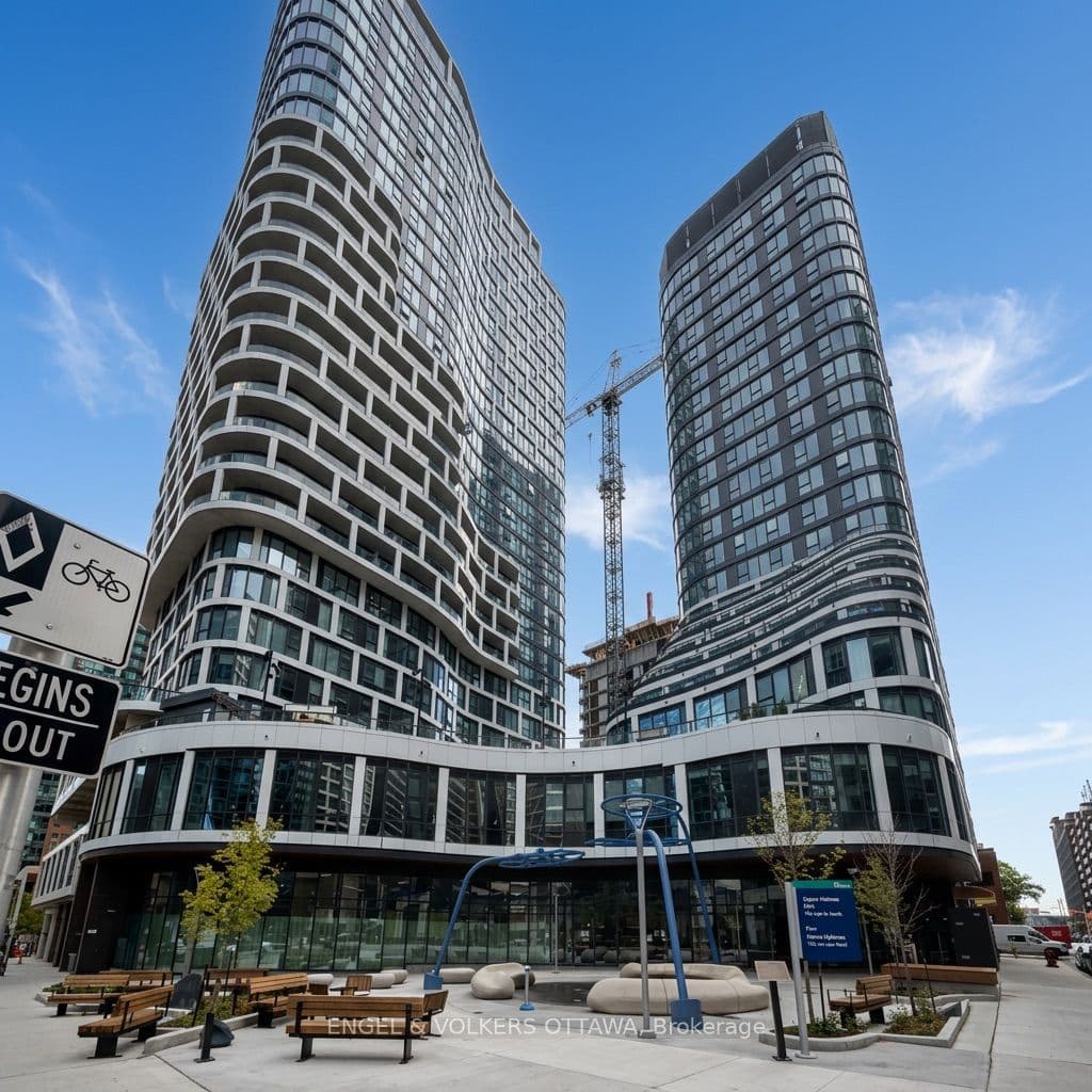 Slater Street # B2101, Ottawa Centre, ON K1R 0G7