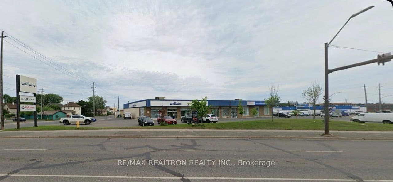 Memorial Avenue, Thunder Bay, ON P7B 6H4