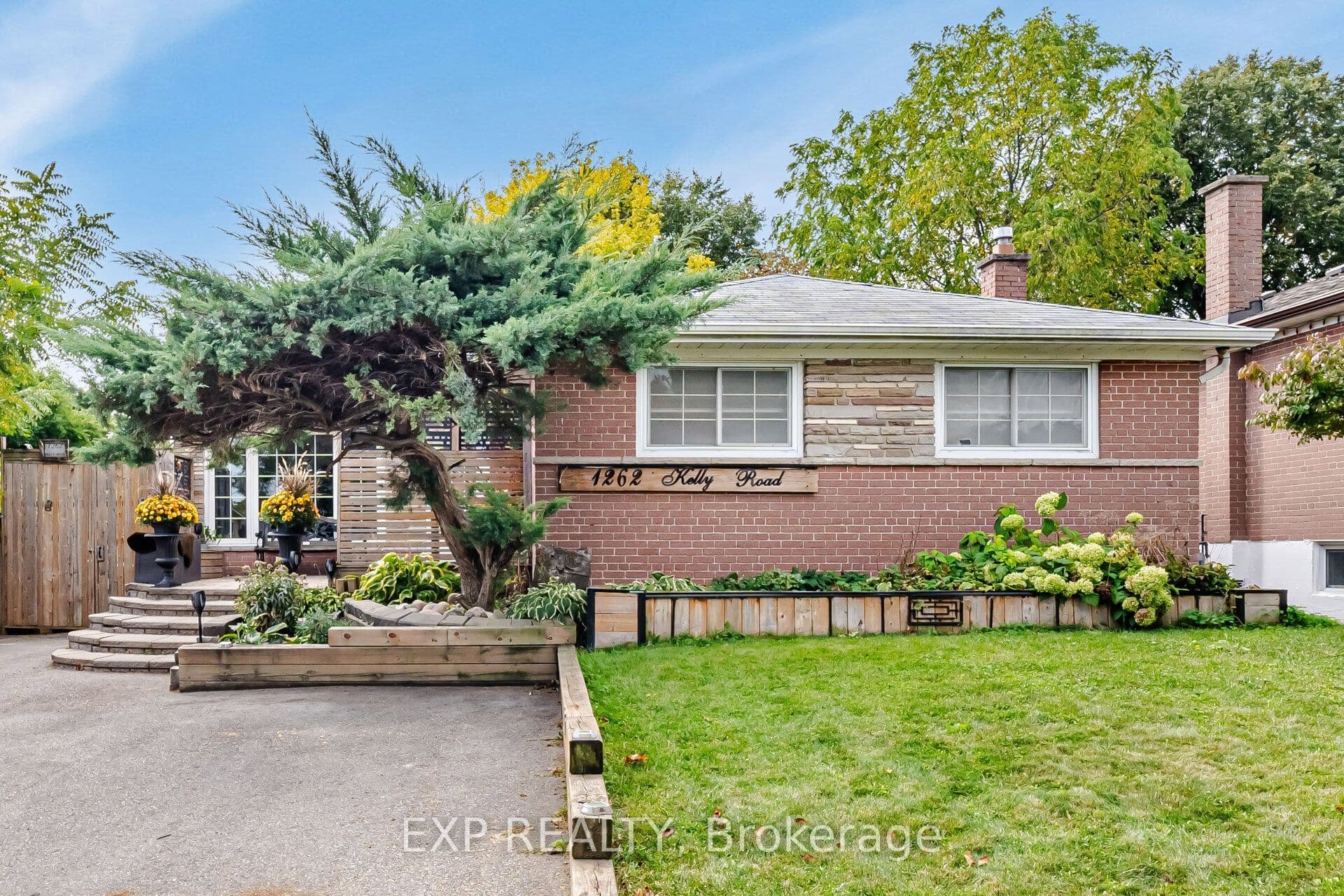 Kelly Road, Mississauga, ON L5J 3T9