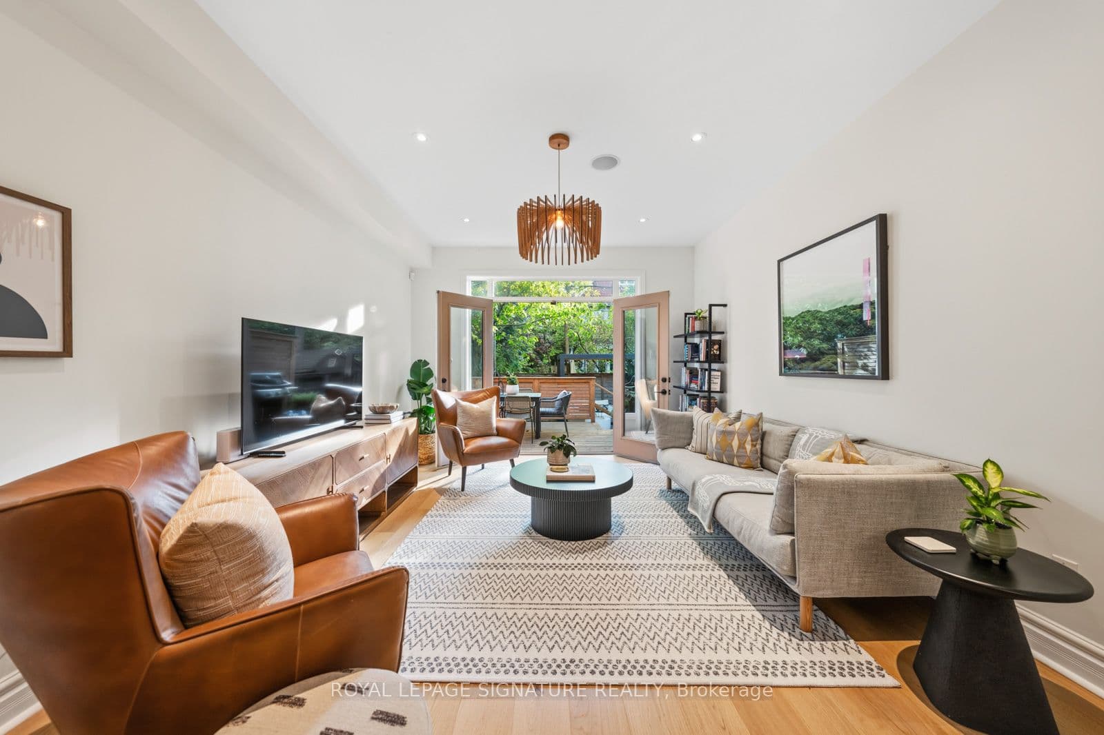 Bingham Avenue, Toronto E02, ON M4E 3P9