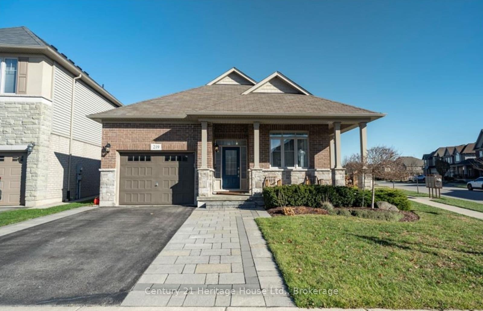 Falconridge Drive, Kitchener, ON N2K 0B6