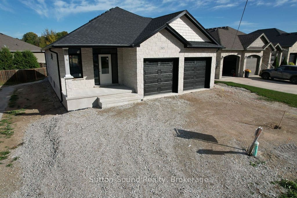 6TH Avenue W, Owen Sound, ON N4K 6K7