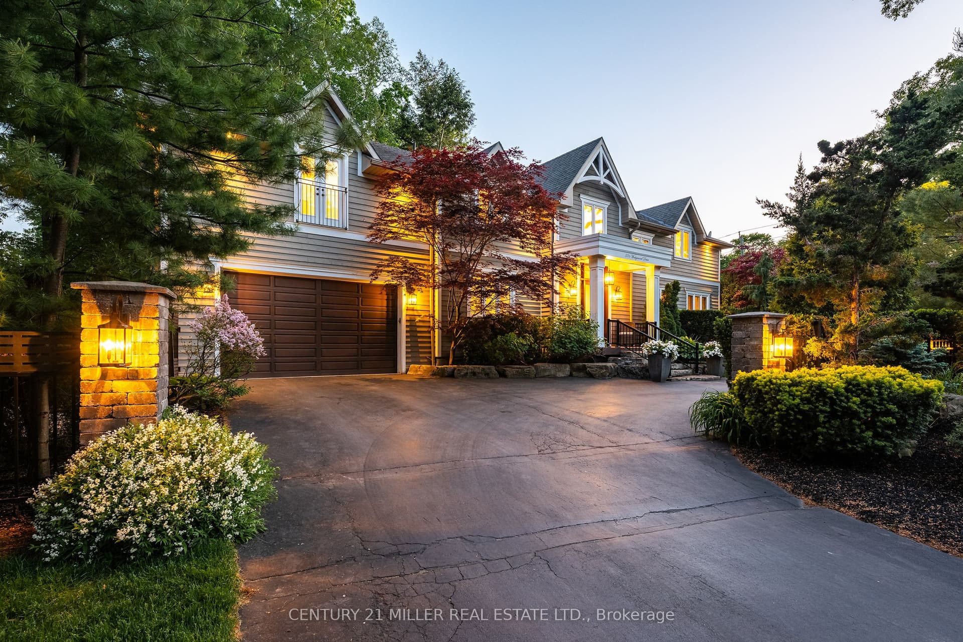 Wedgewood Drive, Oakville, ON L6J 4S1