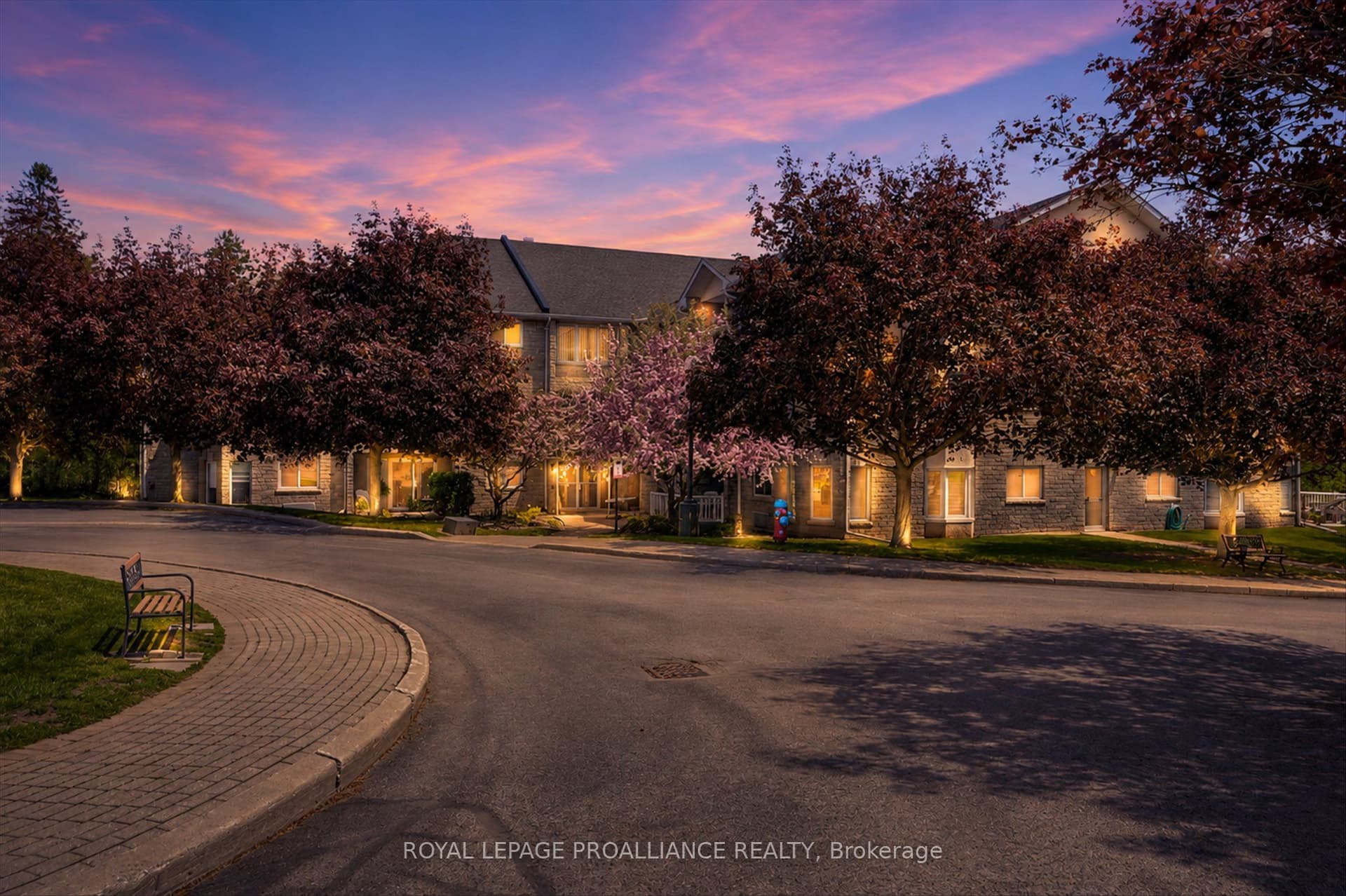 Clonsilla Avenue 312A, Peterborough, ON K9J 8L8