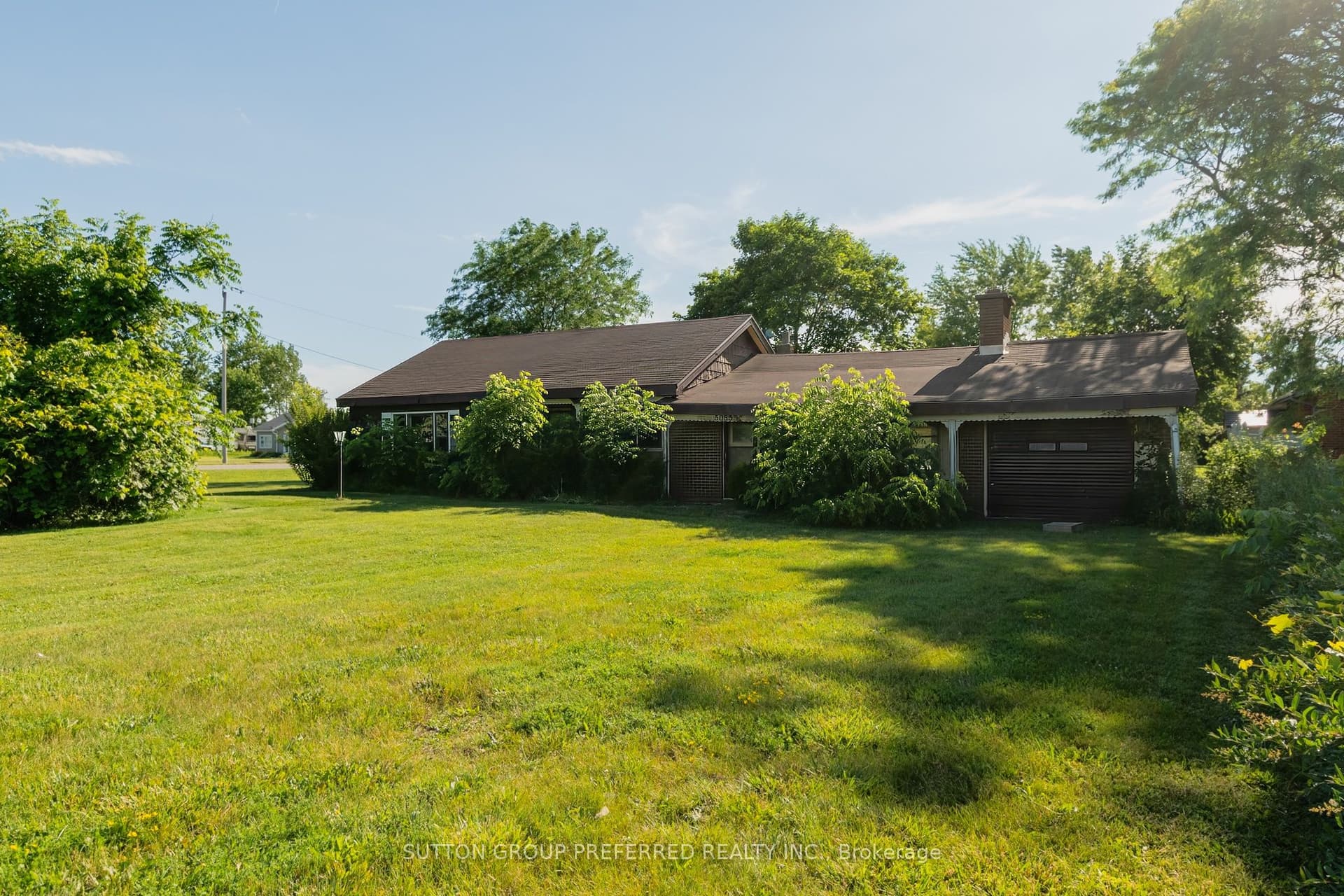 Wellington Road S, London South, ON N6E 3X9