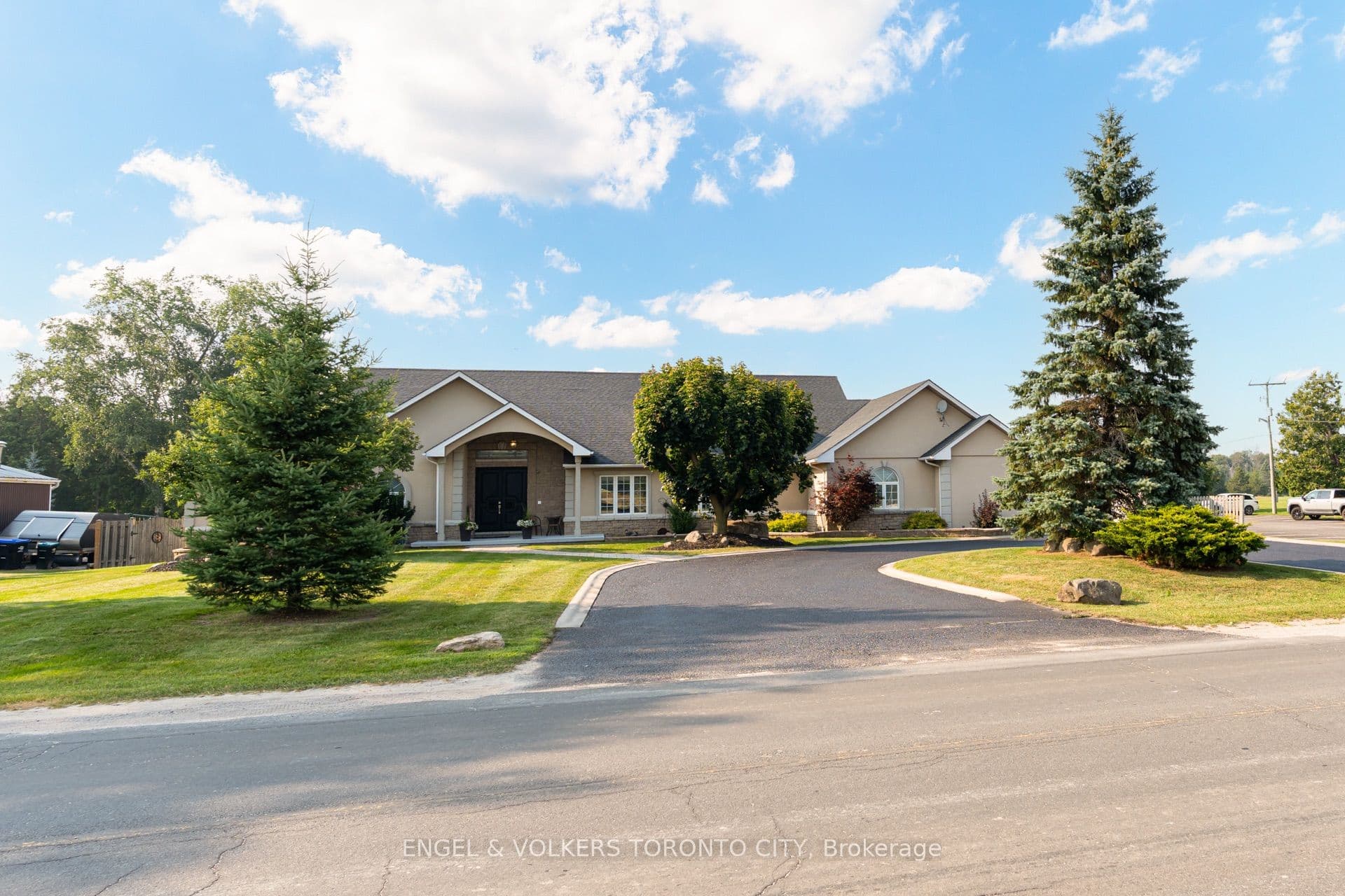 Shore Acres Drive, Innisfil, ON L0L 1R0