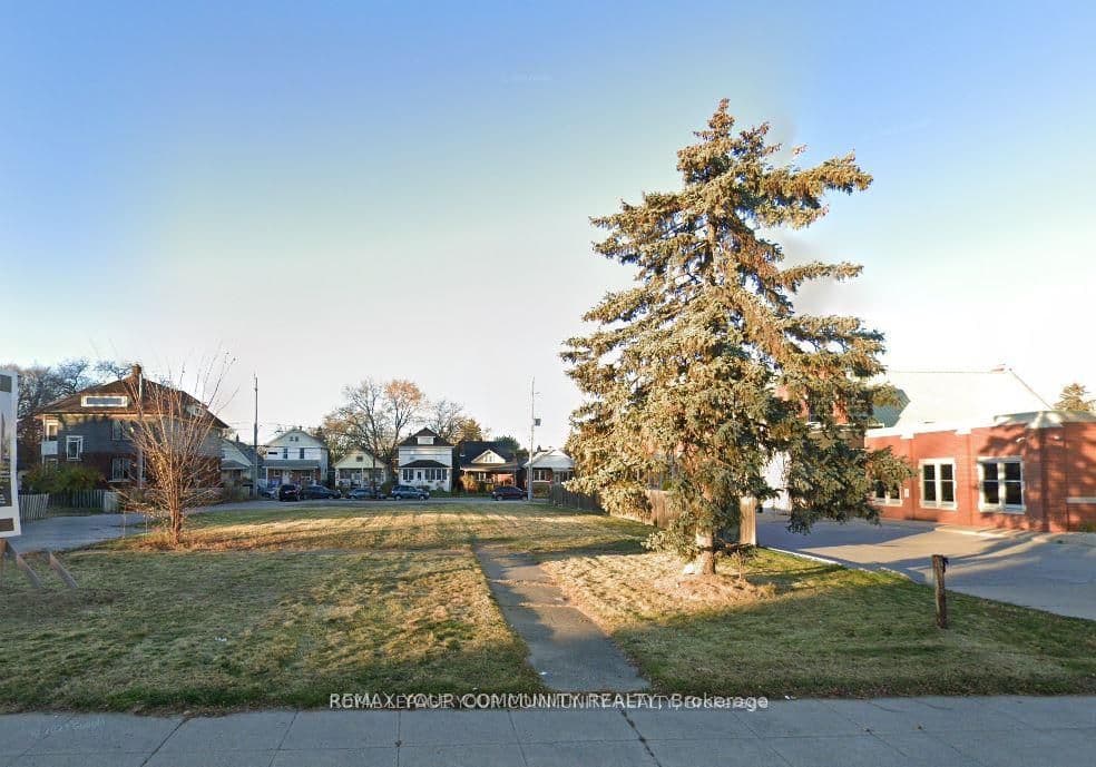 Ouellette Avenue, Windsor, ON N8X 1K5