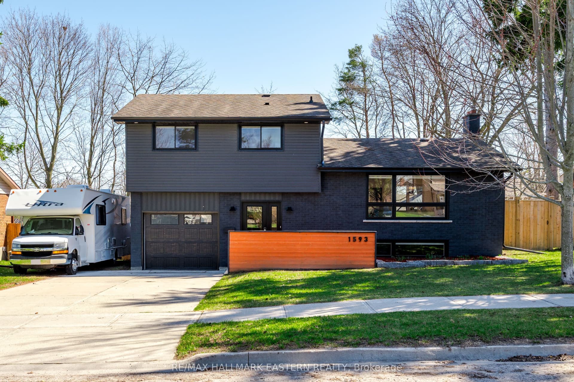 Westbrook Drive, Peterborough, ON K9J 6R6