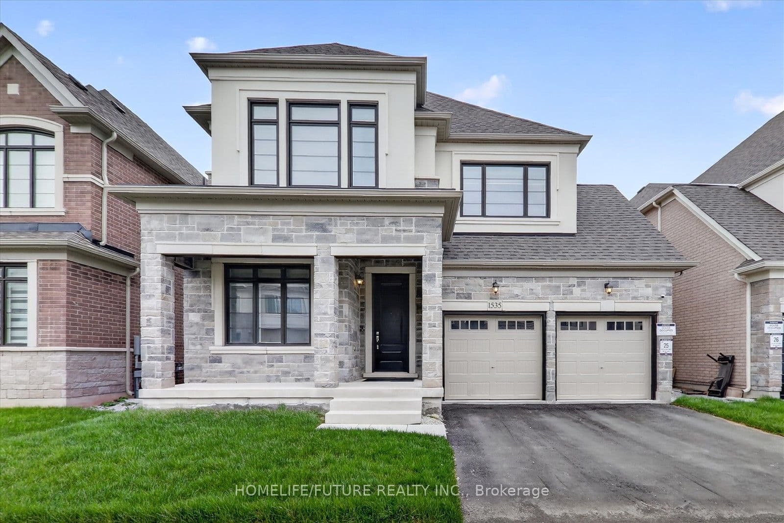 Buttercup Court, Milton, ON L9E 2G3