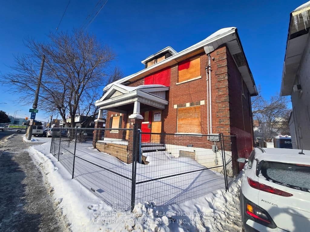 Catherine Street, Ottawa Centre, ON K1R 5T7