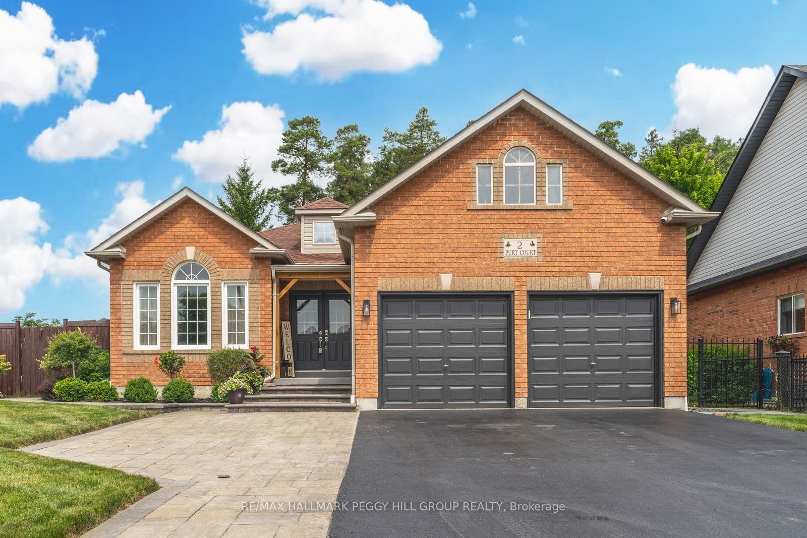 Purt Court, Barrie, ON L4N 9K7