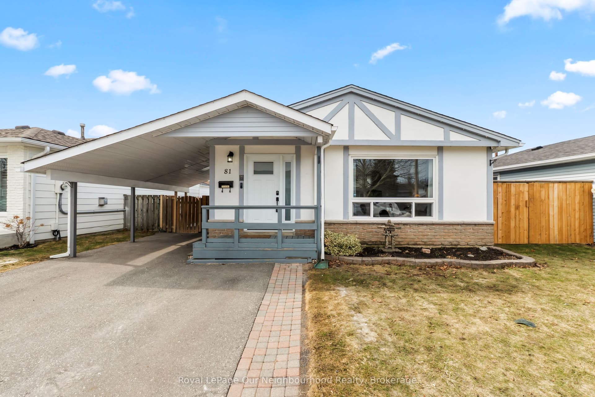 Swanston Crescent, Ajax, ON L1S 3J5