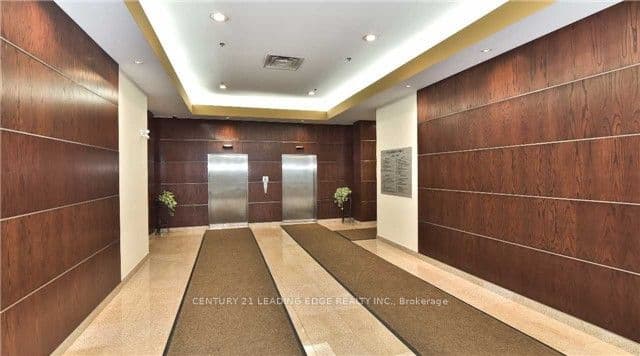 Leslie Street 304, Richmond Hill, ON L4B 0A9
