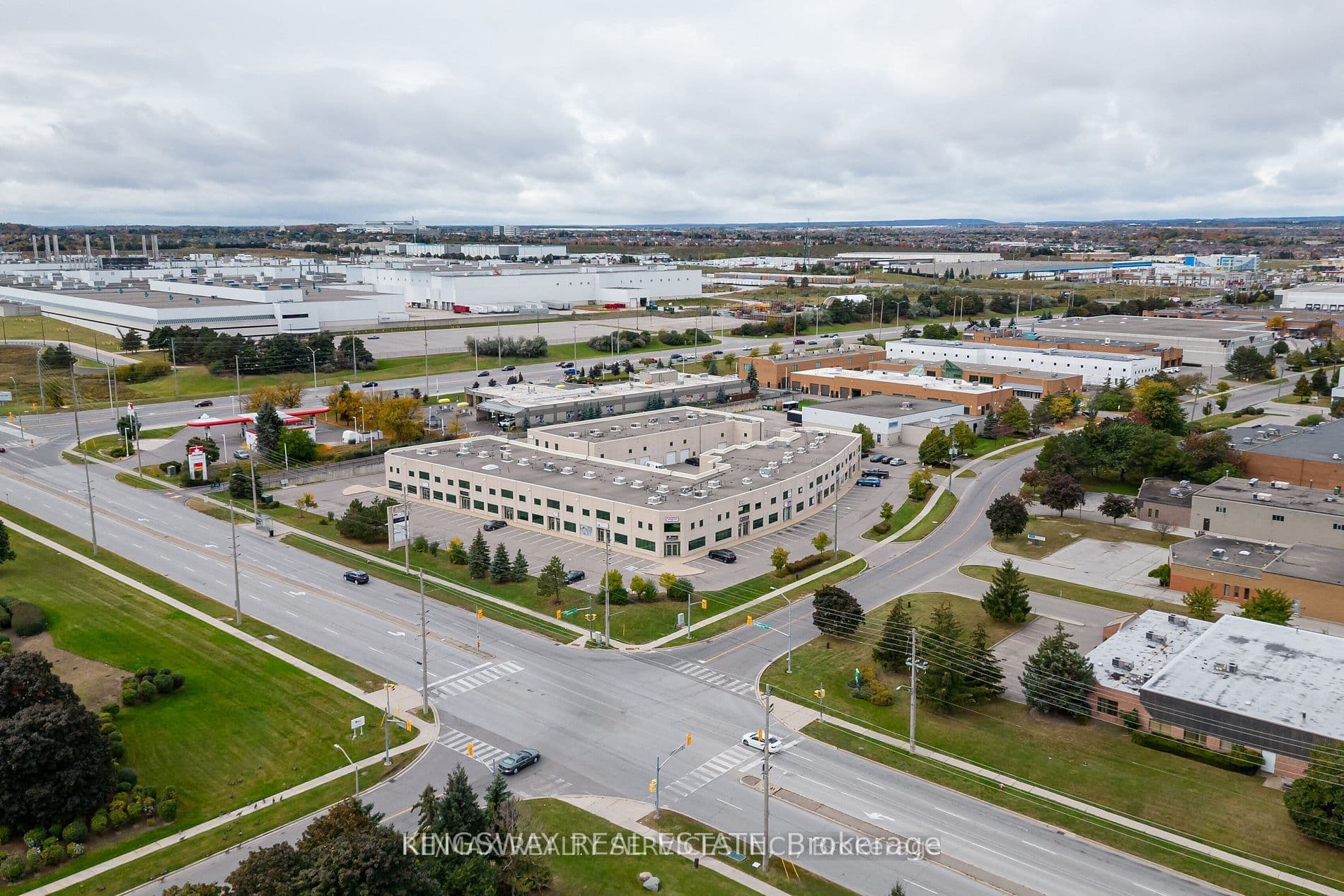 Automatic Road 121, Brampton, ON L6S 6K8