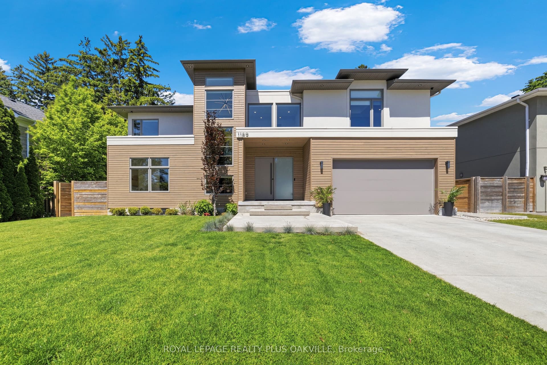 Tisdale Street, Oakville, ON L6L 2S9