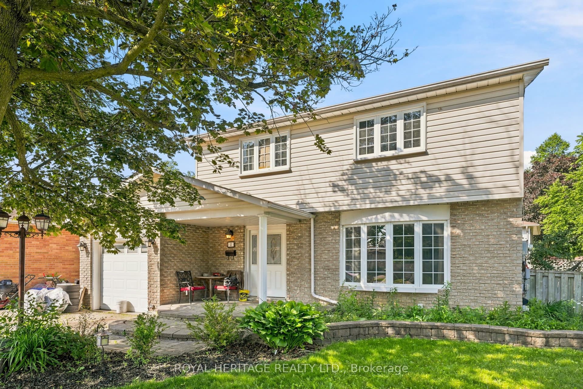 Belton Court, Whitby, ON L1N 5P1