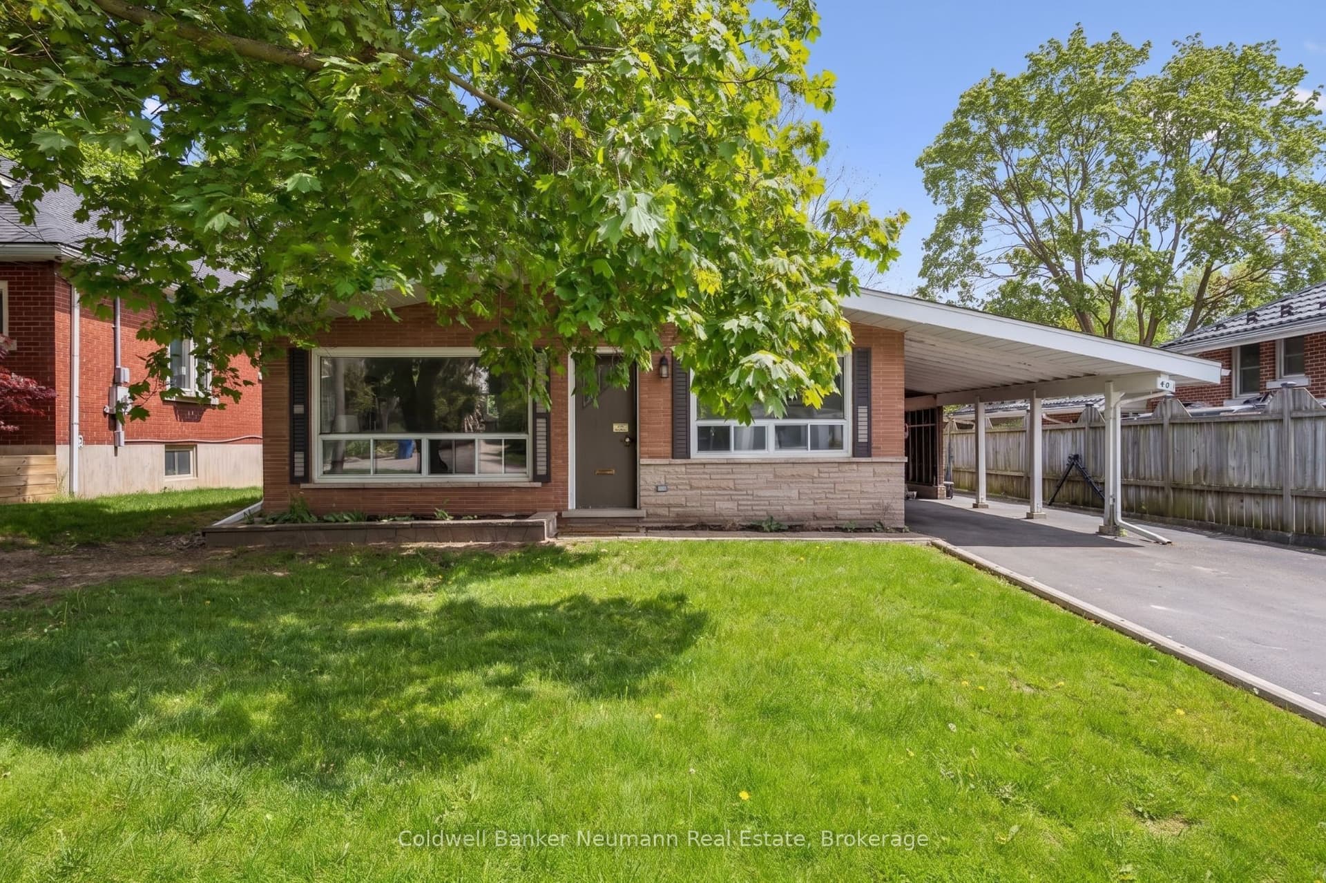 Fairview Boulevard, Guelph, ON N1G 1H4