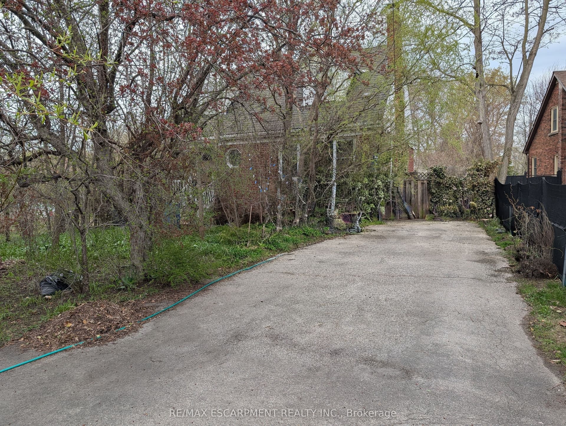 King Street E, Hamilton, ON L8G 1L2
